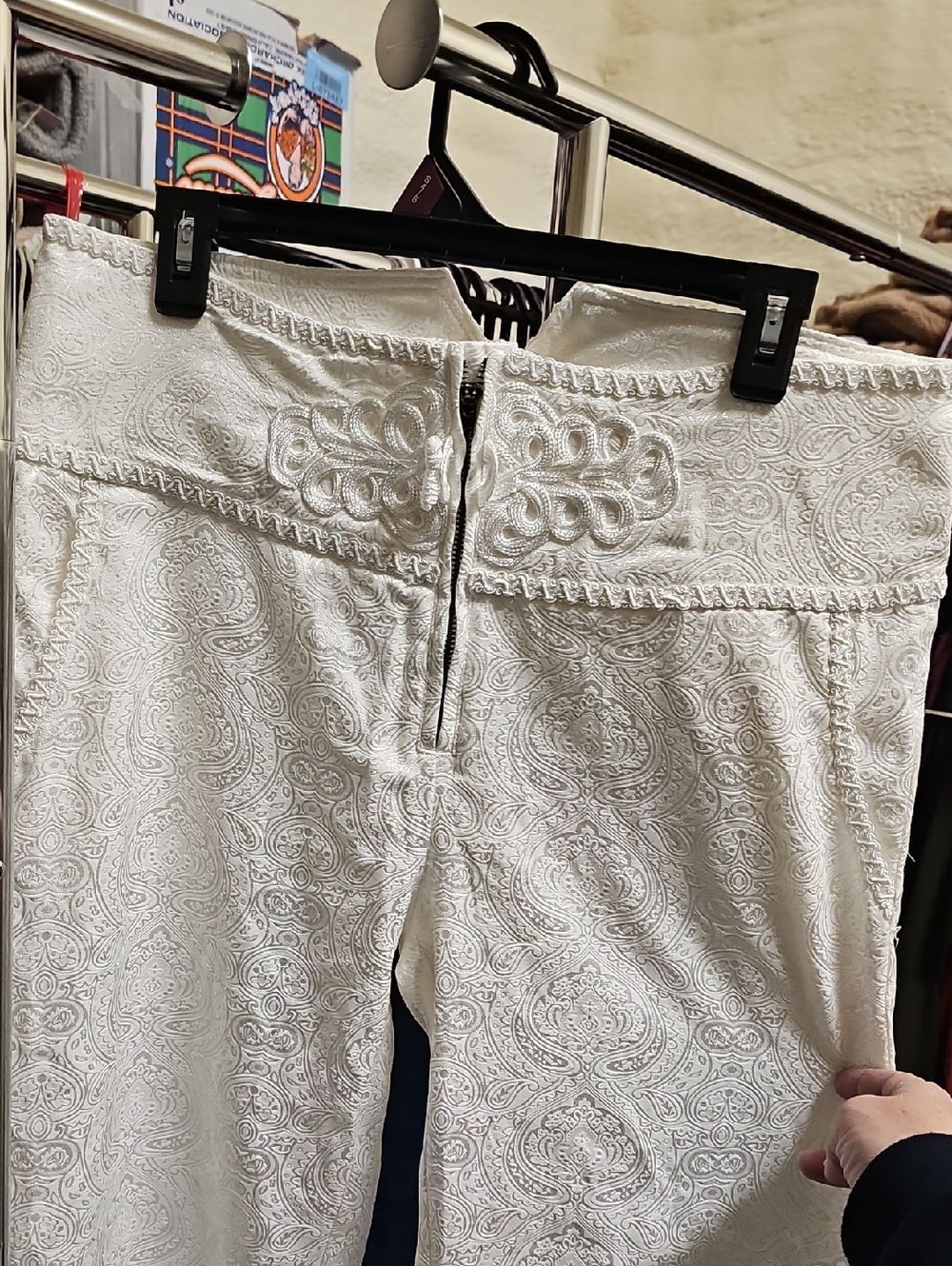 White Embroidered High-Waist Women's Jeans Newnwithout Tags - Picture 5 of 7